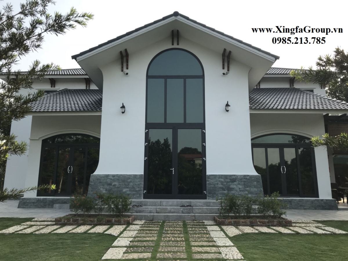 công trình biệt thự nhà vườn lắp đặt cửa nhôm Xingfa nhập khẩu chính hãng 100%