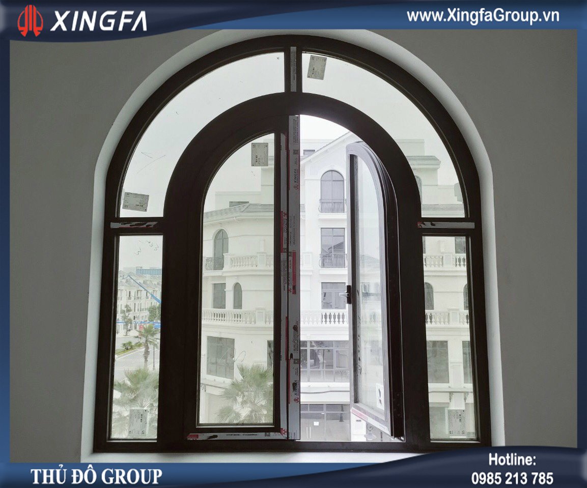 Cửa sổ nhôm Xingfa uốn vòm cong cả phần cánh và phần khung bao quanh