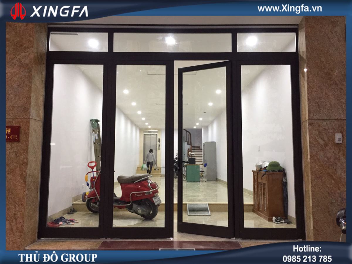 Mẫu cửa đi nhôm Xingfa mở quay 4 cánh