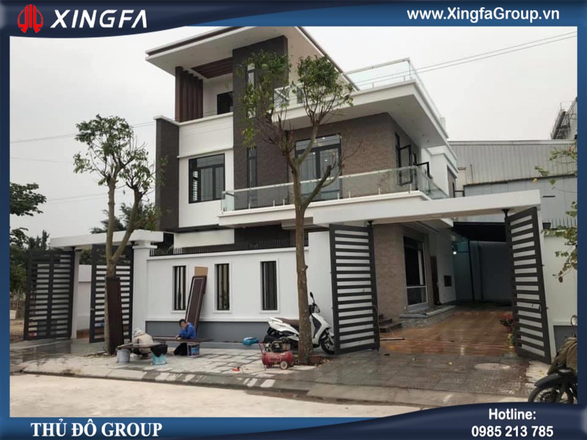 Thi c&ocirc;ng lắp đặt cửa nh&ocirc;m Xingfa nhập khẩu tại nh&agrave; anh B&igrave;nh ở Sapa, L&agrave;o Cai