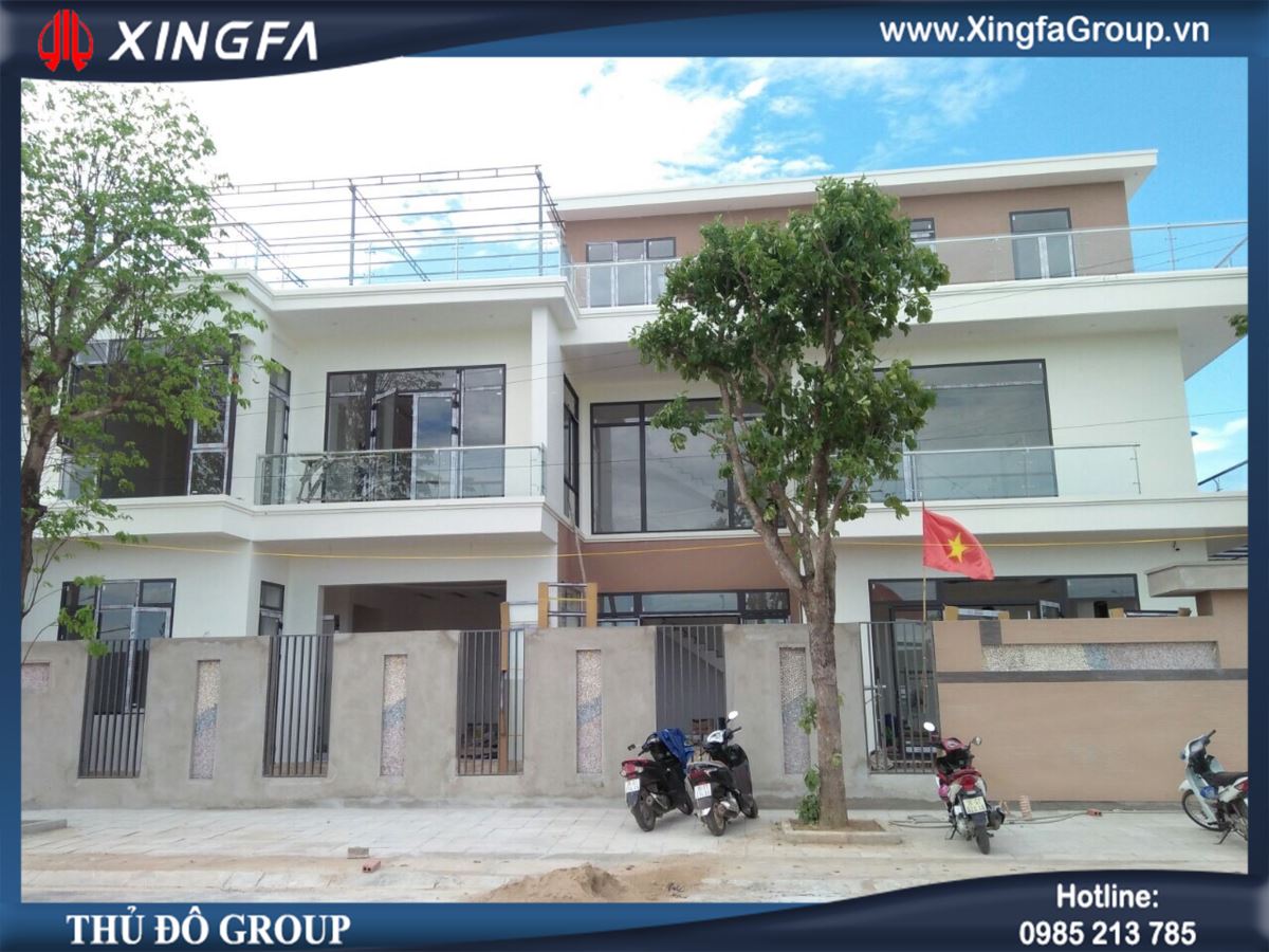 C&ocirc;ng tr&igrave;nh thi c&ocirc;ng lắp đặt cửa nh&ocirc;m Xingfa nhập khẩu ch&iacute;nh h&atilde;ng 100% tại nh&agrave; ch&uacute; Sơn ở Sầm Sơn, Thanh H&oacute;a