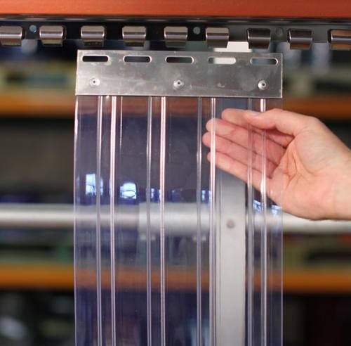 5 Lưu ý QUAN TRỌNG khi lựa chọn rèm ngăn lạnh PVC 5 Lưu ý QUAN TRỌNG khi lựa chọn rèm ngăn lạnh PVC